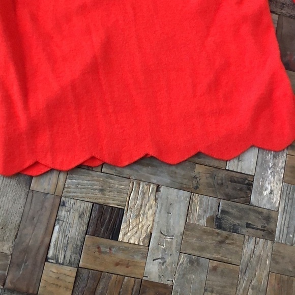 Halogen Nordstrom Bright Fiery Red Scalloped Sweater Size Small - Picture 4 of 5